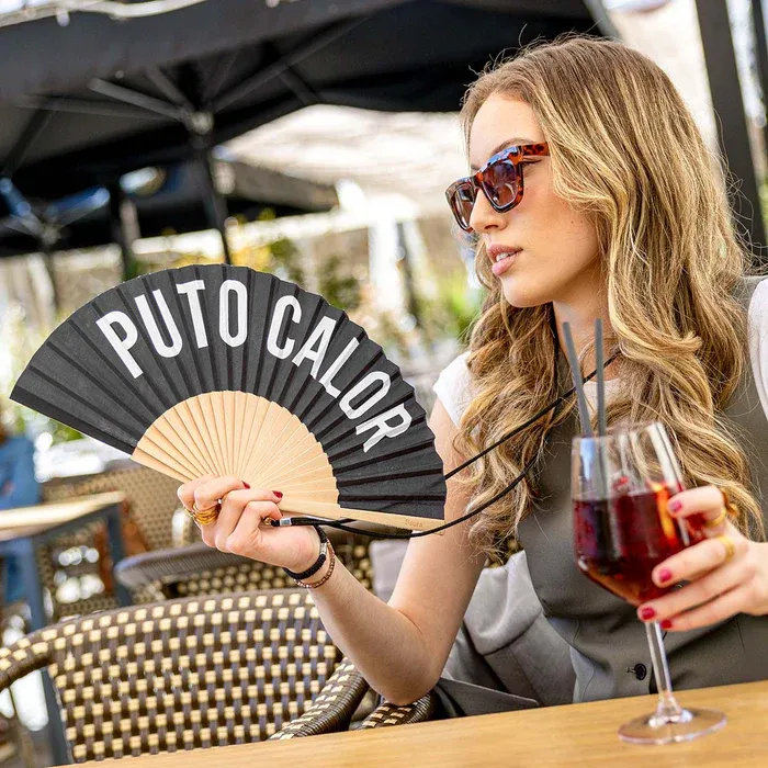 Fisura Abanico Puto Calor - Black 4.webp