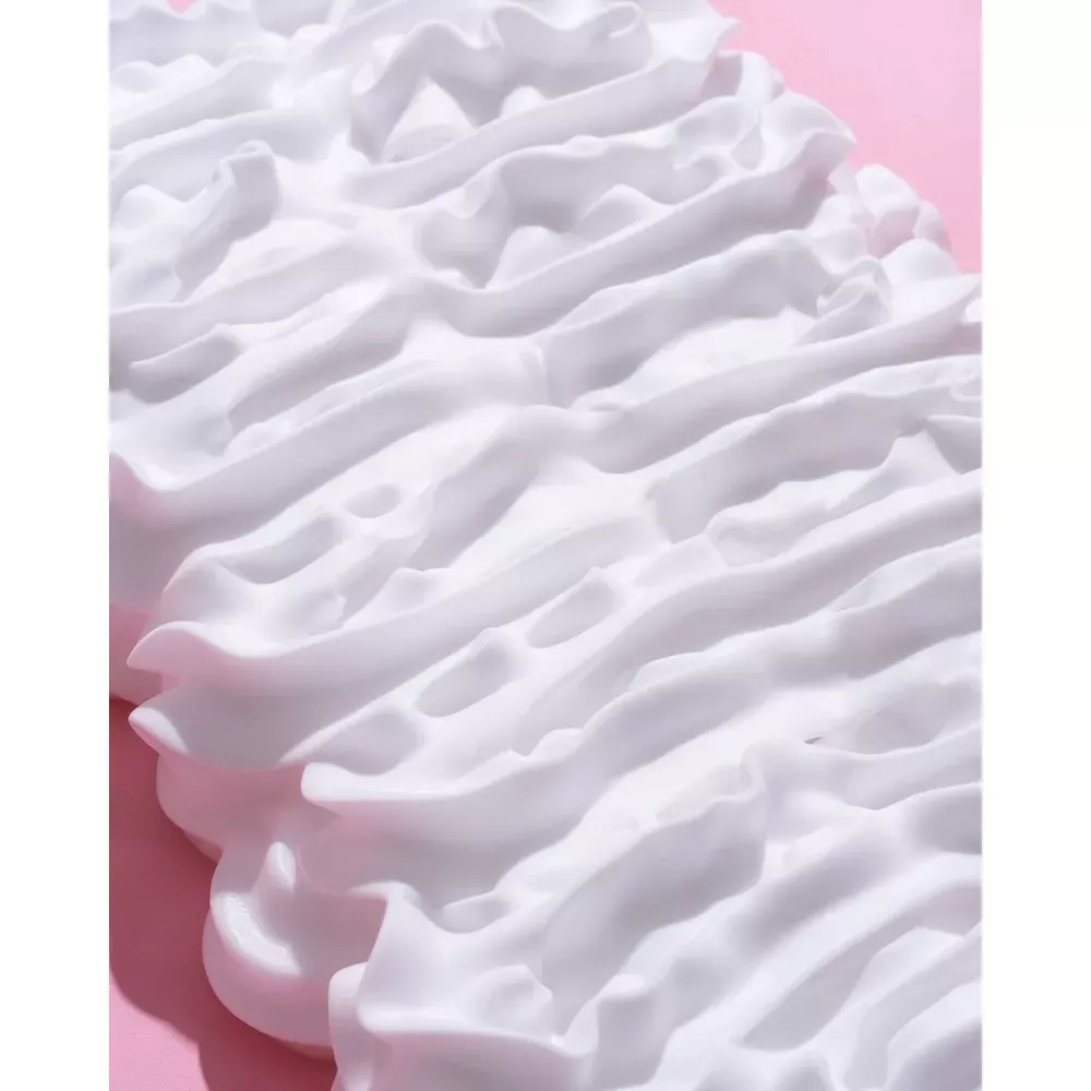 Sundae Body Wash - Birthday Cake - 8.9 fl oz 4.webp